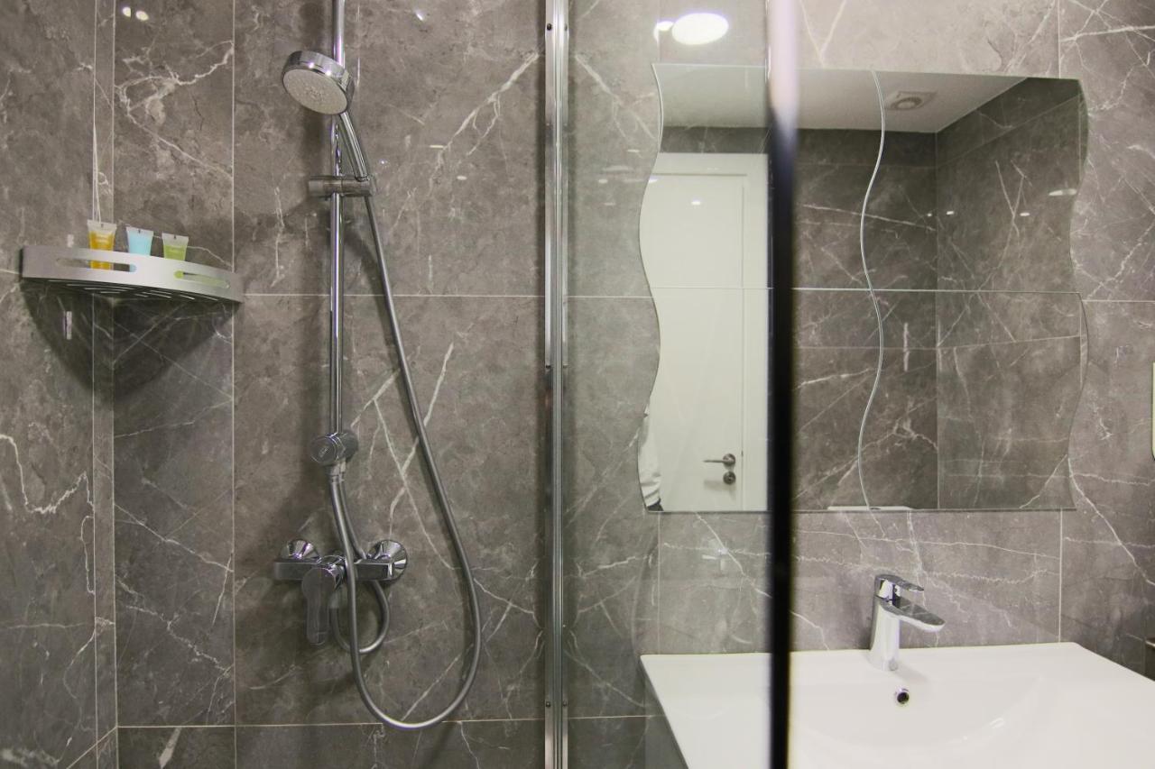 Phaedrus Living: Luxury Suite Nicosia 505 Exterior foto