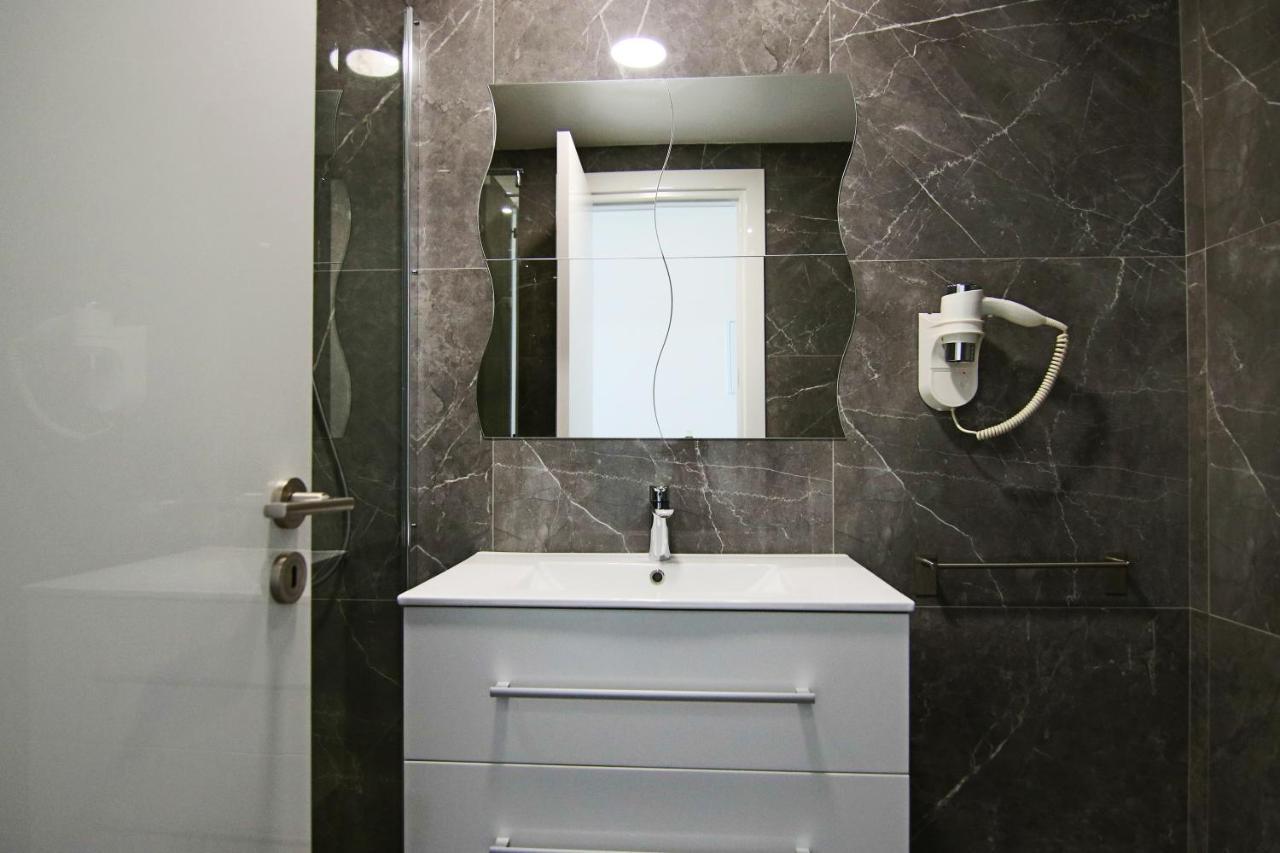 Phaedrus Living: Luxury Suite Nicosia 505 Exterior foto
